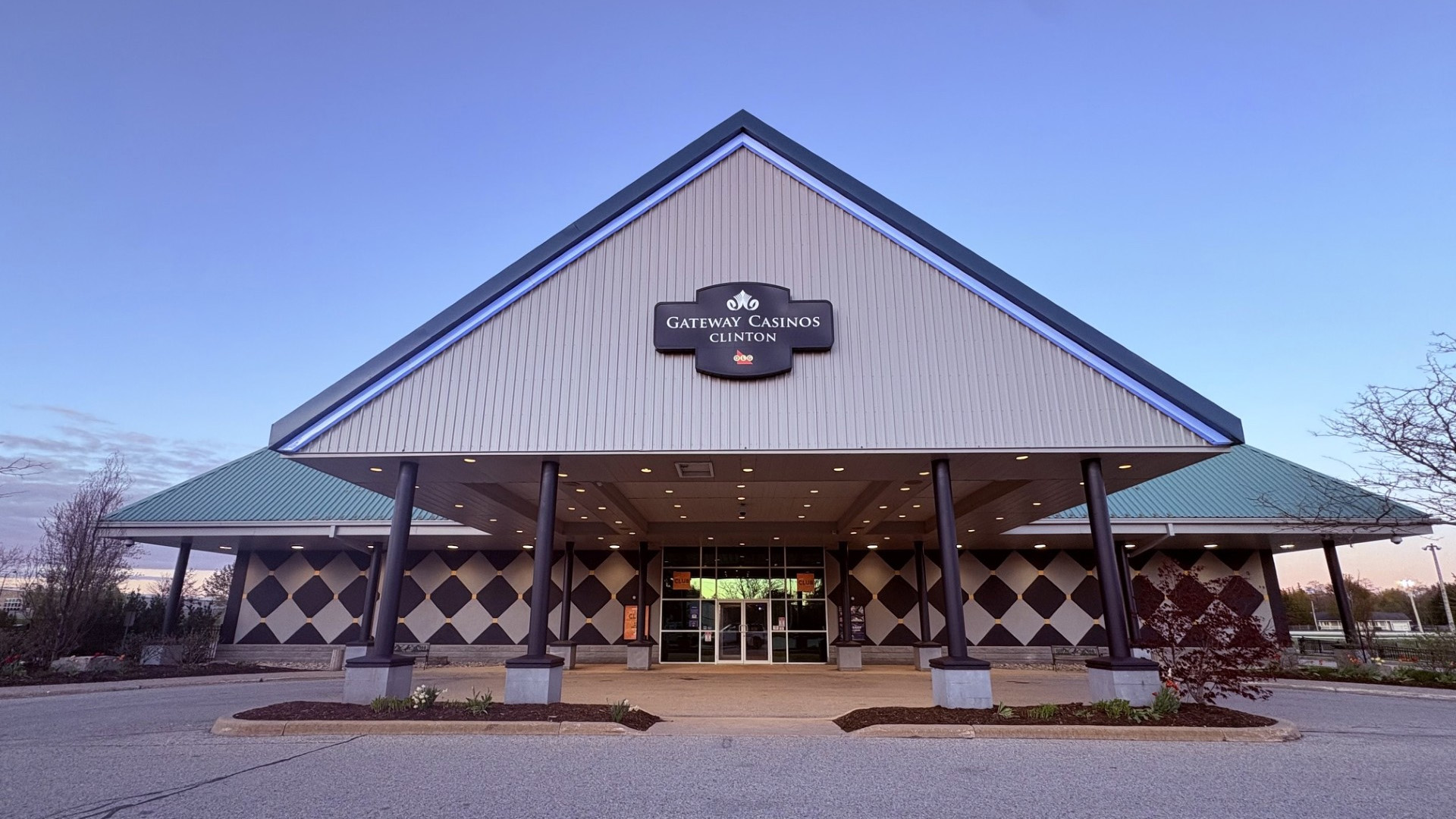 Extérieur du Gateway Casino de Clinton